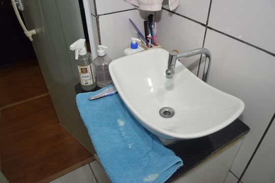 Banheiro 1 de casa para alugar com 3 quartos, 120m² em Jardim de Lourdes, Embu das Artes