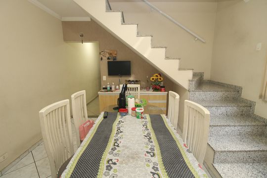 Cozinha de casa à venda com 4 quartos, 240m² em Vila Carioca, São Paulo