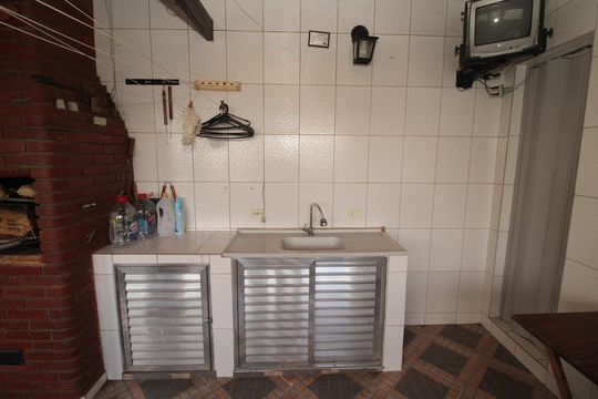 Área de Serviço/Churrasqueira de casa à venda com 4 quartos, 240m² em Vila Carioca, São Paulo