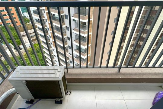 Varanda de kitnet/studio para alugar com 1 quarto, 27m² em Pinheiros, São Paulo