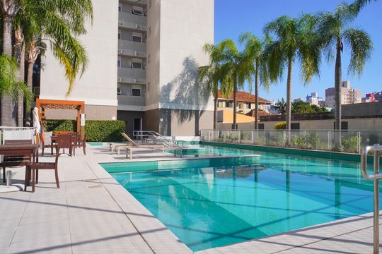 Área comum - Piscina de apartamento à venda com 2 quartos, 91m² em São João, Porto Alegre