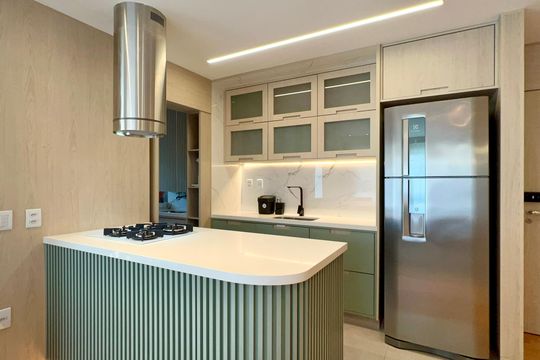 Cozinha de apartamento à venda com 2 quartos, 70m² em Jardins, São Paulo