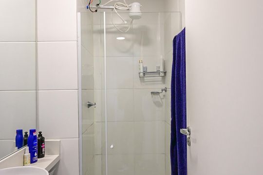 Banheiro de apartamento para alugar com 2 quartos, 43m² em Vila Andrade, São Paulo