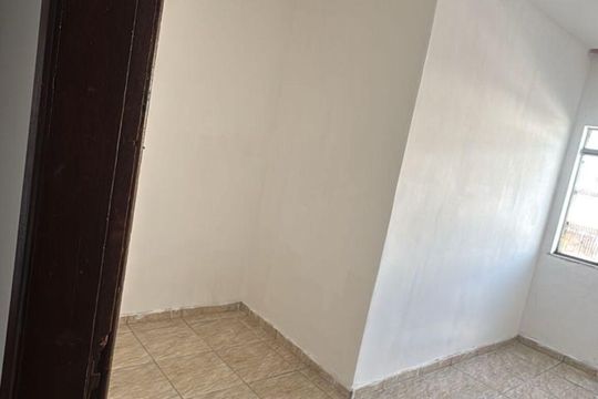 Sala de apartamento para alugar com 2 quartos, 65m² em Santa Cruz, Rio de Janeiro