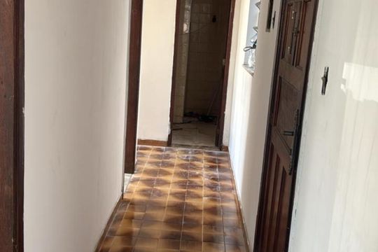 Corredor de apartamento para alugar com 2 quartos, 65m² em Santa Cruz, Rio de Janeiro