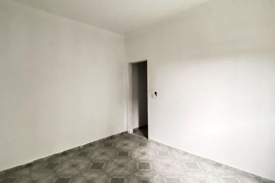 Quarto 2 de casa para alugar com 2 quartos, 75m² em Parque Cisper, São Paulo