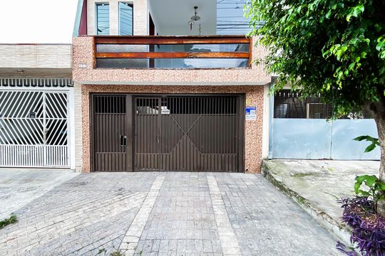 Fachada de casa para alugar com 2 quartos, 75m² em Parque Cisper, São Paulo