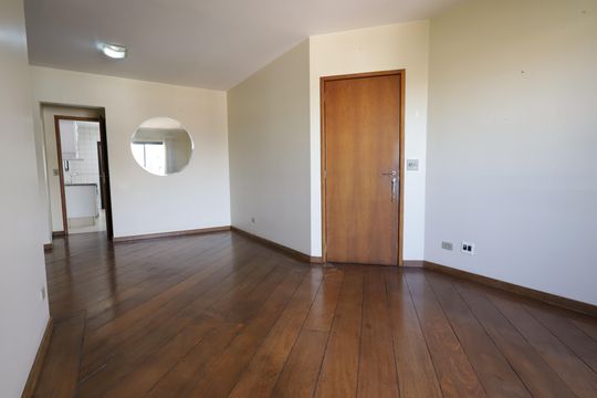 Sala de apartamento para alugar com 4 quartos, 136m² em Morumbi, São Paulo