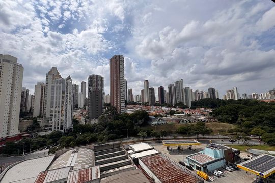 Varanda de apartamento à venda com 1 quarto, 26m² em Vila Regente Feijó, São Paulo