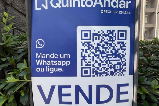 Placa de apartamento para alugar com 3 quartos, 100m² em Pinheiros, São Paulo