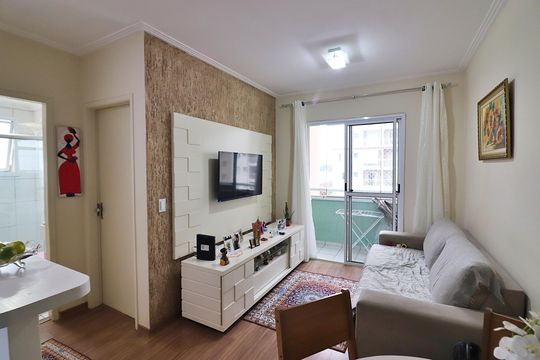 Sala  de apartamento à venda com 1 quarto, 46m² em Vila Goncalves, São Bernardo do Campo