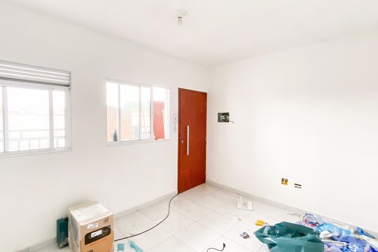 Sala/cozinha de apartamento para alugar com 1 quarto, 29m² em Jardim Coimbra, São Paulo