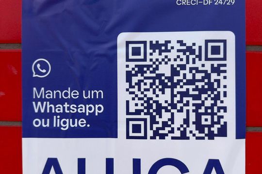Plaquinha de apartamento para alugar com 2 quartos, 60m² em Taguatinga, Brasília