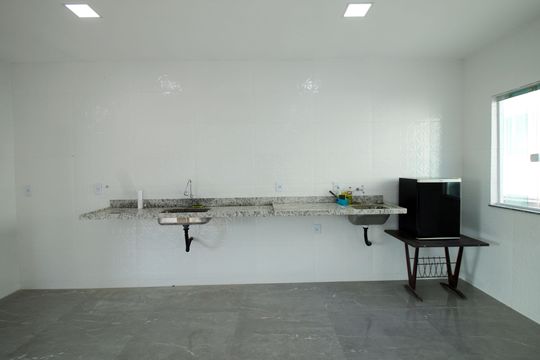 Cozinha de kitnet/studio para alugar com 1 quarto, 70m² em Irajá, Rio de Janeiro