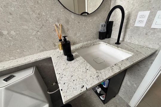 Banheiro da Suíte 1 de apartamento à venda com 3 quartos, 80m² em Chácara Seis de Outubro, São Paulo