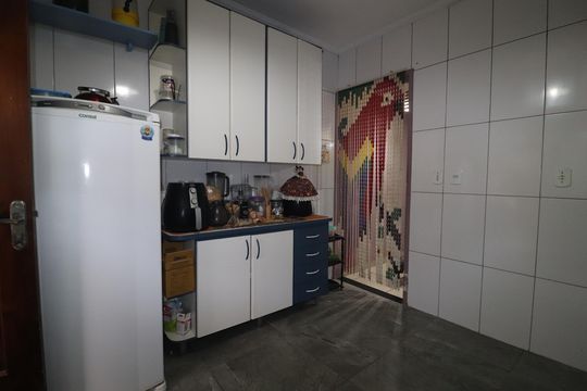 Cozinha de casa à venda com 3 quartos, 116m² em Cidade São Jorge, Santo André