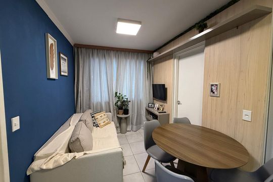 Sala de apartamento à venda com 2 quartos, 34m² em Jurubatuba, São Paulo