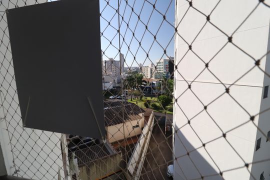 Sacada de apartamento para alugar com 3 quartos, 94m² em Tabajaras, Uberlândia