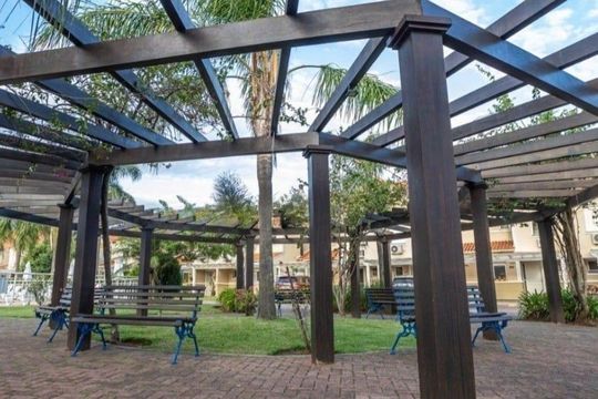 Área externa de casa de condomínio à venda com 3 quartos, 146m² em Sarandi, Porto Alegre