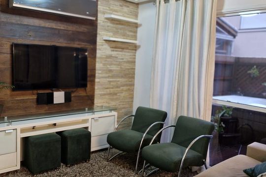Sala de casa de condomínio à venda com 3 quartos, 146m² em Sarandi, Porto Alegre