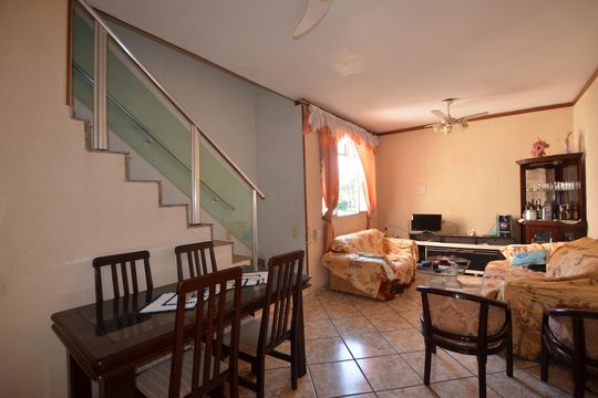 Sala de apartamento para alugar com 2 quartos, 100m² em Jardim Sulacap, Rio de Janeiro