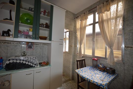 Cozinha de apartamento para alugar com 2 quartos, 100m² em Jardim Sulacap, Rio de Janeiro