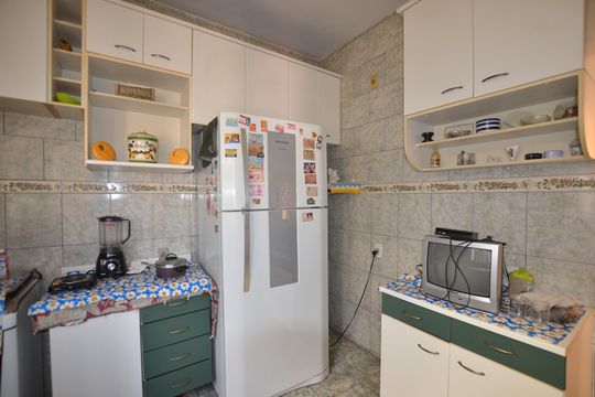 Cozinha de apartamento para alugar com 2 quartos, 100m² em Jardim Sulacap, Rio de Janeiro