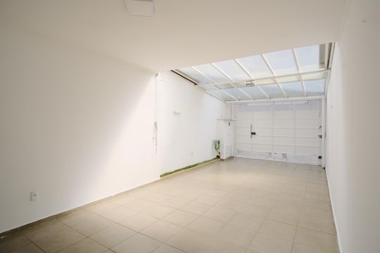 Garagem de casa à venda com 4 quartos, 150m² em Tatuapé, São Paulo