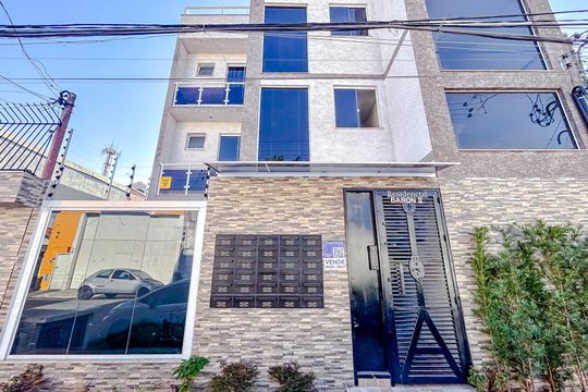 Fachada com Plaquinha de apartamento à venda com 2 quartos, 38m² em Vila Carrão, São Paulo