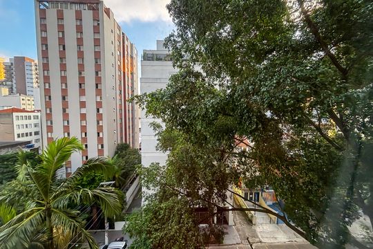 Apartamento para alugar com 4 quartos, 107m² em Pinheiros, São Paulo