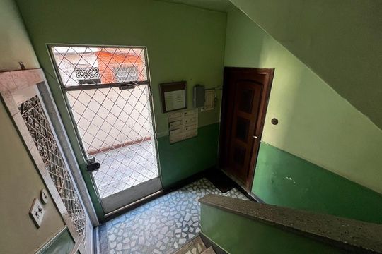 Hall de apartamento à venda com 3 quartos, 180m² em Sampaio, Rio de Janeiro