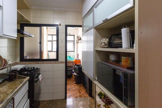 Cozinha e Área de Serviço de apartamento à venda com 3 quartos, 73m² em Vila Rosalia, Guarulhos