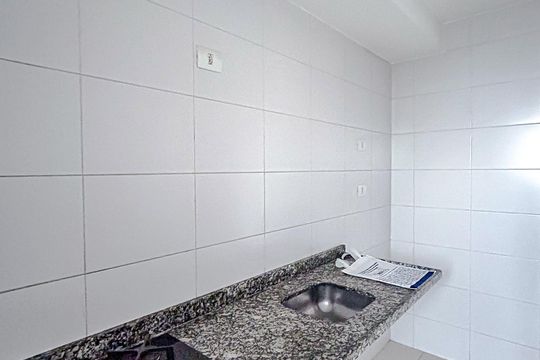Cozinha de apartamento para alugar com 1 quarto, 40m² em Brás, São Paulo