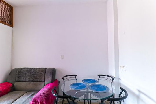 Sala de apartamento para alugar com 1 quarto, 34m² em Méier, Rio de Janeiro