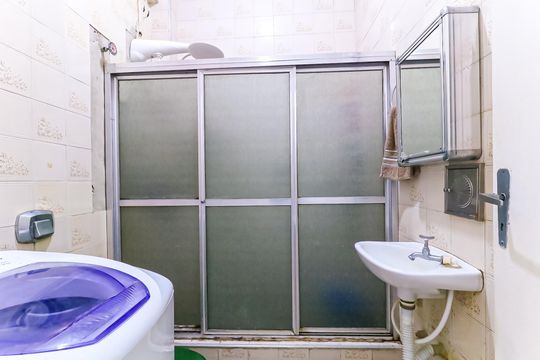 Banheiro de apartamento para alugar com 1 quarto, 34m² em Méier, Rio de Janeiro