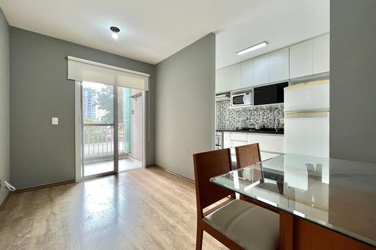 Sala de apartamento à venda com 2 quartos, 60m² em Jardim Prudência, São Paulo