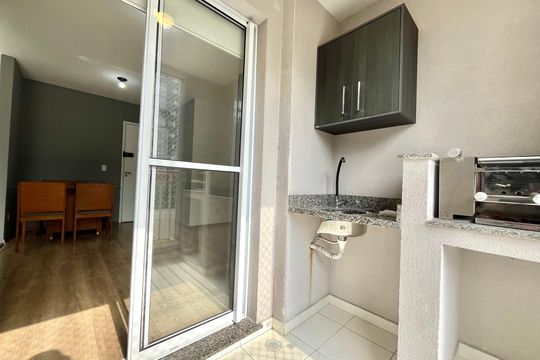 Varanda de apartamento à venda com 2 quartos, 60m² em Jardim Prudência, São Paulo