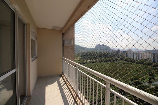 Sala 1 - Varanda de apartamento à venda com 3 quartos, 173m² em Jacarepaguá, Rio de Janeiro