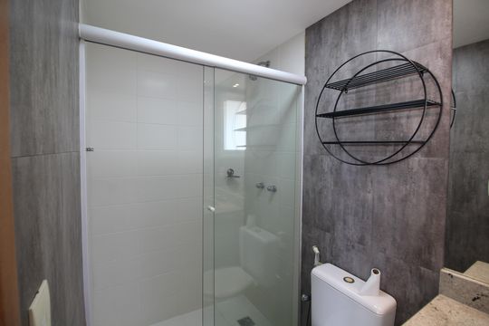 Banheiro Social 2 de apartamento à venda com 3 quartos, 173m² em Jacarepaguá, Rio de Janeiro