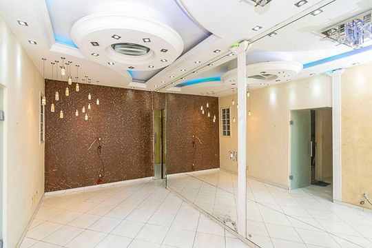Sala de casa à venda com 1 quarto, 166m² em Penha Circular, Rio de Janeiro