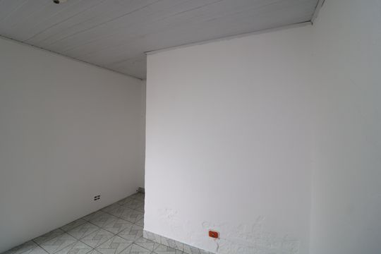 Quarto de casa para alugar com 2 quartos, 60m² em Jardim Sapopemba, São Paulo
