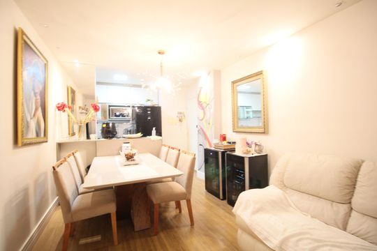 Apartamento à venda com 2 quartos, 77m² em Jardim Caboré, São Paulo