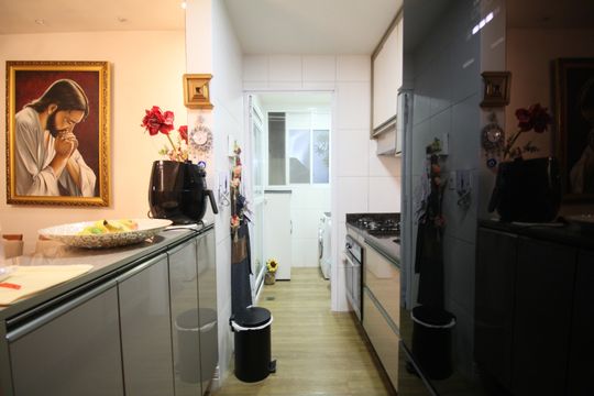 Apartamento à venda com 2 quartos, 77m² em Jardim Caboré, São Paulo