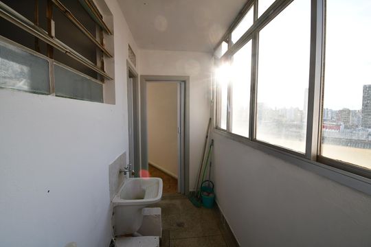 Área de Serviço de apartamento para alugar com 2 quartos, 100m² em Centro, Campinas