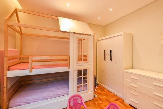 Casa à venda com 7 quartos, 400m² em Pompéia, Belo Horizonte