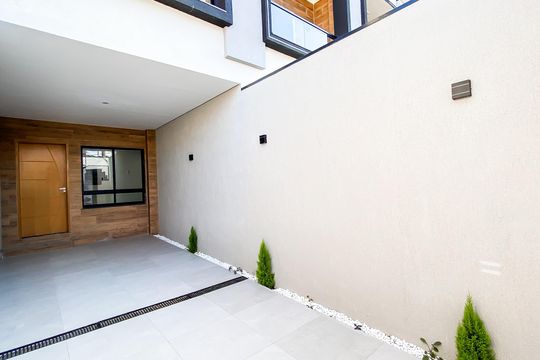 Garagem de casa à venda com 3 quartos, 140m² em Jardim Lisboa, São Paulo