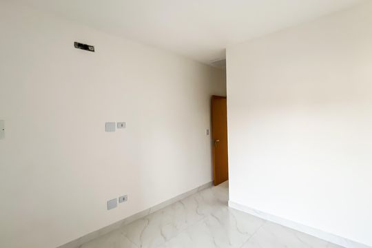 Suite de casa à venda com 3 quartos, 140m² em Jardim Lisboa, São Paulo