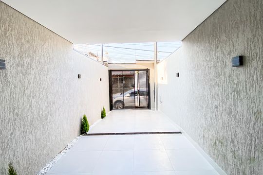 Garagem de casa à venda com 3 quartos, 140m² em Jardim Lisboa, São Paulo