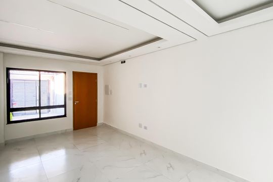 Sala de casa à venda com 3 quartos, 140m² em Jardim Lisboa, São Paulo
