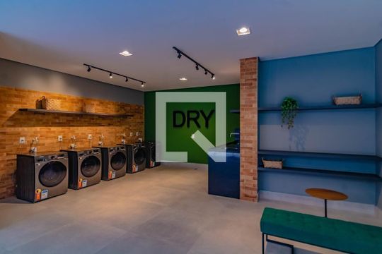 Lavanderia de apartamento para alugar com 1 quarto, 26m² em Jardim Prudência, São Paulo